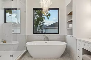 1204 W Drew St, Houston, TX 77006 - Photo 26
