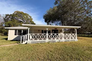 356 County Rd 2321, Dayton, TX 77535 - Photo 2