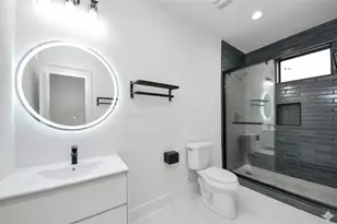 9022 Ferdinand St, Houston, TX 77051 - Photo 24