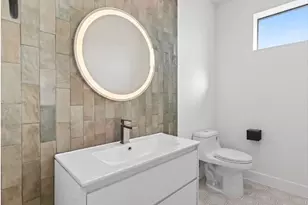 9022 Ferdinand St, Houston, TX 77051 - Photo 10