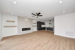 9022 Ferdinand St, Houston, TX 77051 - Photo 14