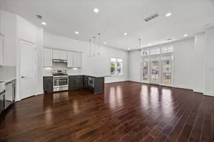 104 W Drew St, Houston, TX 77006 - Photo 12