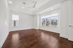 104 W Drew St, Houston, TX 77006 - Photo 4