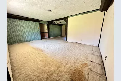 300 Holly Drive, Baytown, TX 77520 - Photo 4