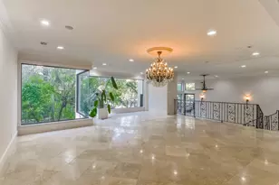 15 W Shady Ln, Houston, TX 77063 - Photo 6