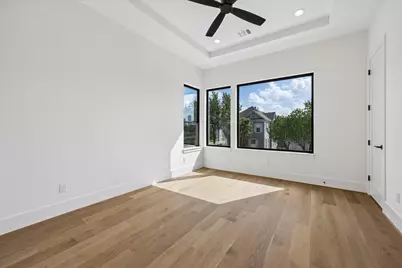 335 Harvard Street, Houston, TX 77007 - Photo 24