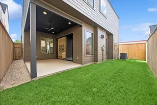 335 Harvard St, Houston, TX 77007 - Photo 32