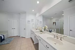 2011 Spring Cedar Ln, Houston, TX 77077 - Photo 14