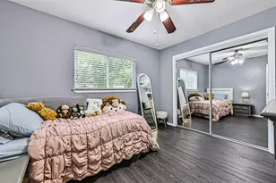 115 Lazy Hollow Dr, League City, TX 77573 - Photo 22