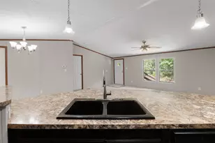 110 Rosewood Ln, Coldspring, TX 77331 - Photo 4