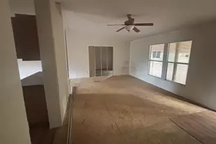 351 Martin Creek Dr, Cleveland, TX 77328 - Photo 4