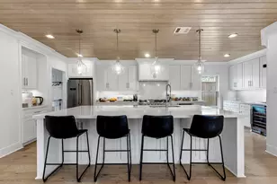 2147 Colquitt St, Houston, TX 77098 - Photo 8