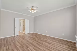 1225 N Riviera Cir, Pearland, TX 77581 - Photo 20
