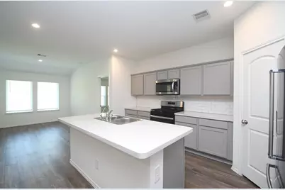 24726 Majestic Cone Lane, Magnolia, TX 77355 - Photo 2