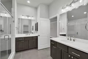 5107 Darling St, Houston, TX 77007 - Photo 14