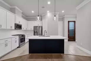 5107 Darling St, Houston, TX 77007 - Photo 6