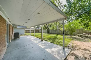 8711 Birdwood Rd, Houston, TX 77074 - Photo 18