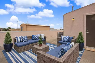 125 E 2nd Street, Houston, TX 77007 - Photo 2