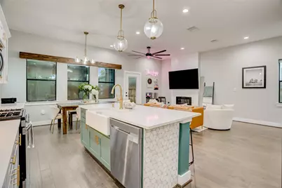 115 E 44th Street, Houston, TX 77018 - Photo 8
