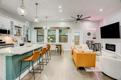 115 E 44th Street, Houston, TX 77018 - Photo 2