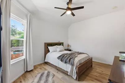 68 E Sandalbranch Circle, The Woodlands, TX 77382 - Photo 26