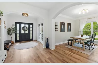 68 E Sandalbranch Circle, The Woodlands, TX 77382 - Photo 4