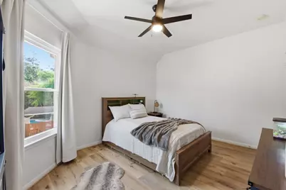 68 E Sandalbranch Circle, The Woodlands, TX 77382 - Photo 26