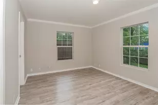 829 Marjorie St, Houston, TX 77088 - Photo 10