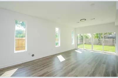 4358 Clover Street #A, Houston, TX 77051 - Photo 12