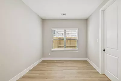 2602 Martinas Ct, Spring, TX 77388 - Photo 18