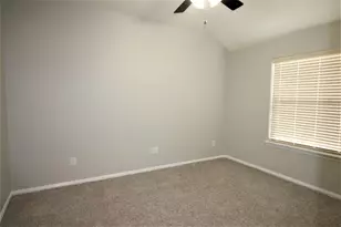 4614 Brazos Bend Dr, Pearland, TX 77584 - Photo 14