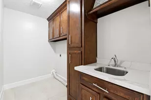 9403 Spaulding St, Houston, TX 77016 - Photo 26