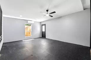 9403 Spaulding St, Houston, TX 77016 - Photo 28