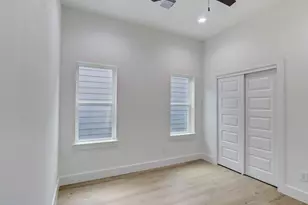 1211 Dewalt St, Houston, TX 77088 - Photo 16