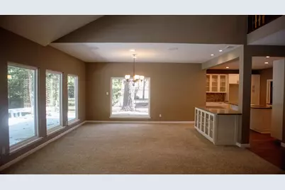 9 Huntsmans Horn Circle, The Woodlands, TX 77380 - Photo 4