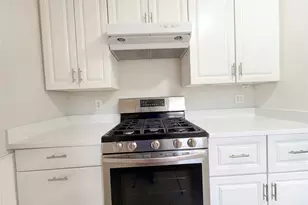 2791 Spring Moss Dr, League City, TX 77573 - Photo 2