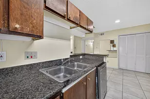 8360 Jorine Dr, Houston, TX 77036 - Photo 22