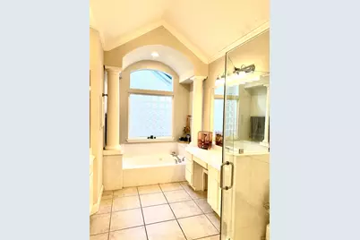 3 Rockledge Drive, The Woodlands, TX 77382 - Photo 36