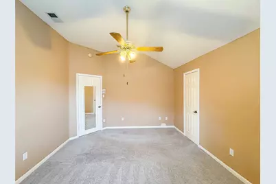 6835 Haven Creek Drive, Katy, TX 77449 - Photo 22