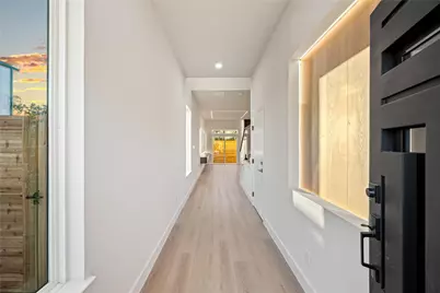 2021 Wilburforce Street W, Houston, TX 77091 - Photo 12