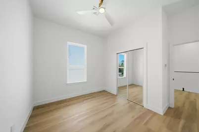 2021 Wilburforce Street W, Houston, TX 77091 - Photo 38
