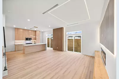 2021 Wilburforce Street W, Houston, TX 77091 - Photo 24