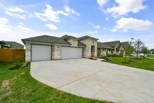 10522 Plumas Run Dr, Rosharon, TX 77583 - Photo 2