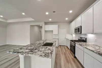 10522 Plumas Run Dr, Rosharon, TX 77583 - Photo 8