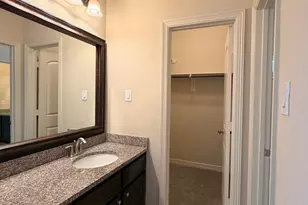 5423 Lachlan Springs Ln, Sugar Land, TX 77479 - Photo 32