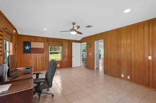 5707 Guyler St, Wallis, TX 77485 - Photo 20