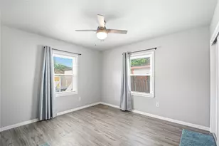 1422 Wayside Dr, Texas City, TX 77590 - Photo 20