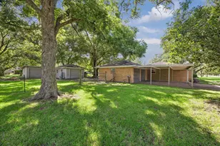 12511 Britt Rd, Pearland, TX 77584 - Photo 24