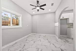 10206 Norvic St, Houston, TX 77029 - Photo 22