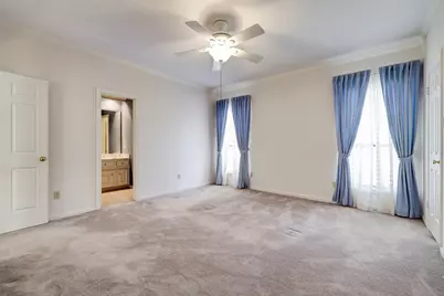 15910 S Barkers Landing Road, Houston, TX 77079 - Photo 18